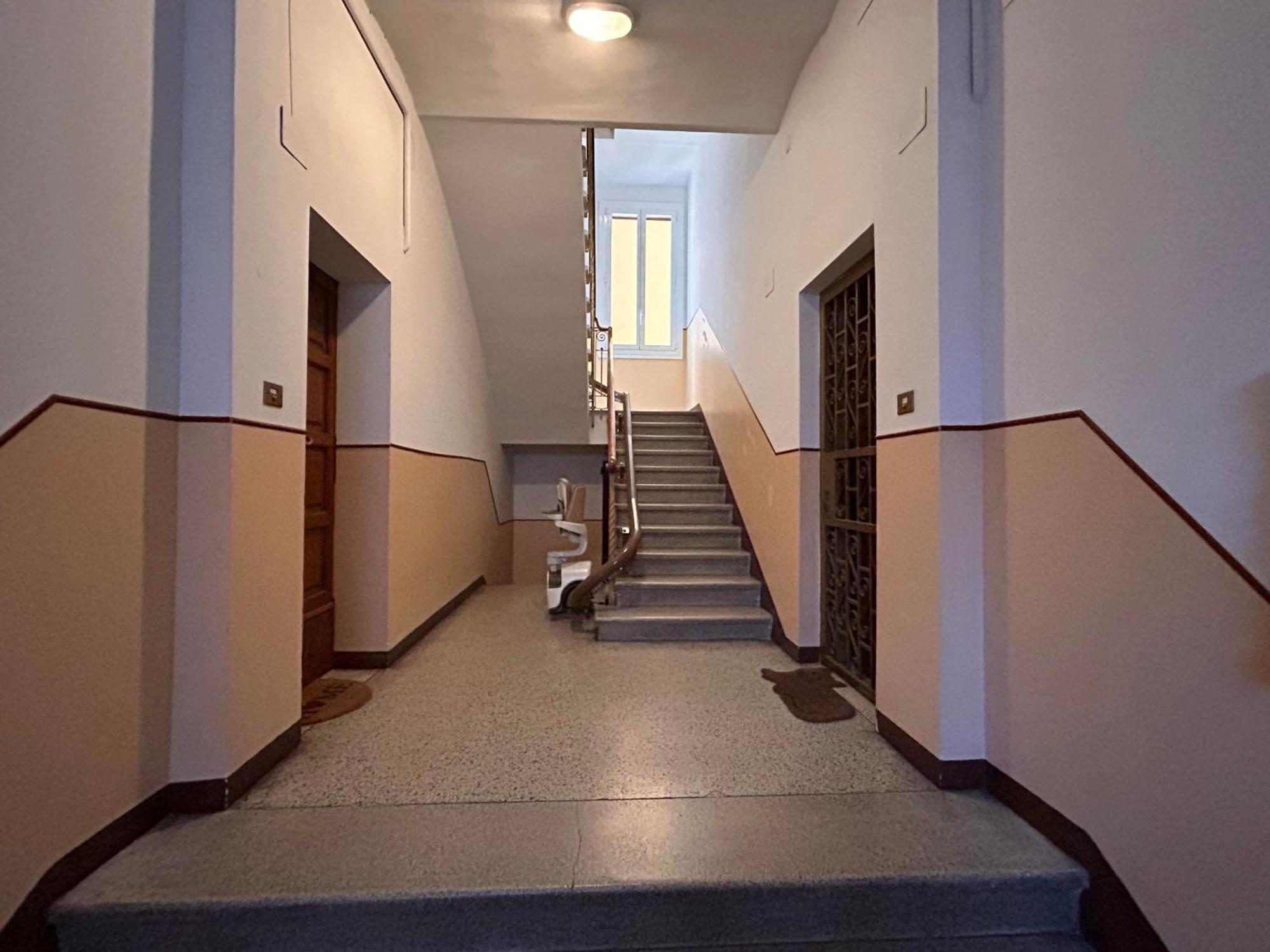 Casa Daura - Your Comfortable Apartment In Bologna - Parking Extérieur photo