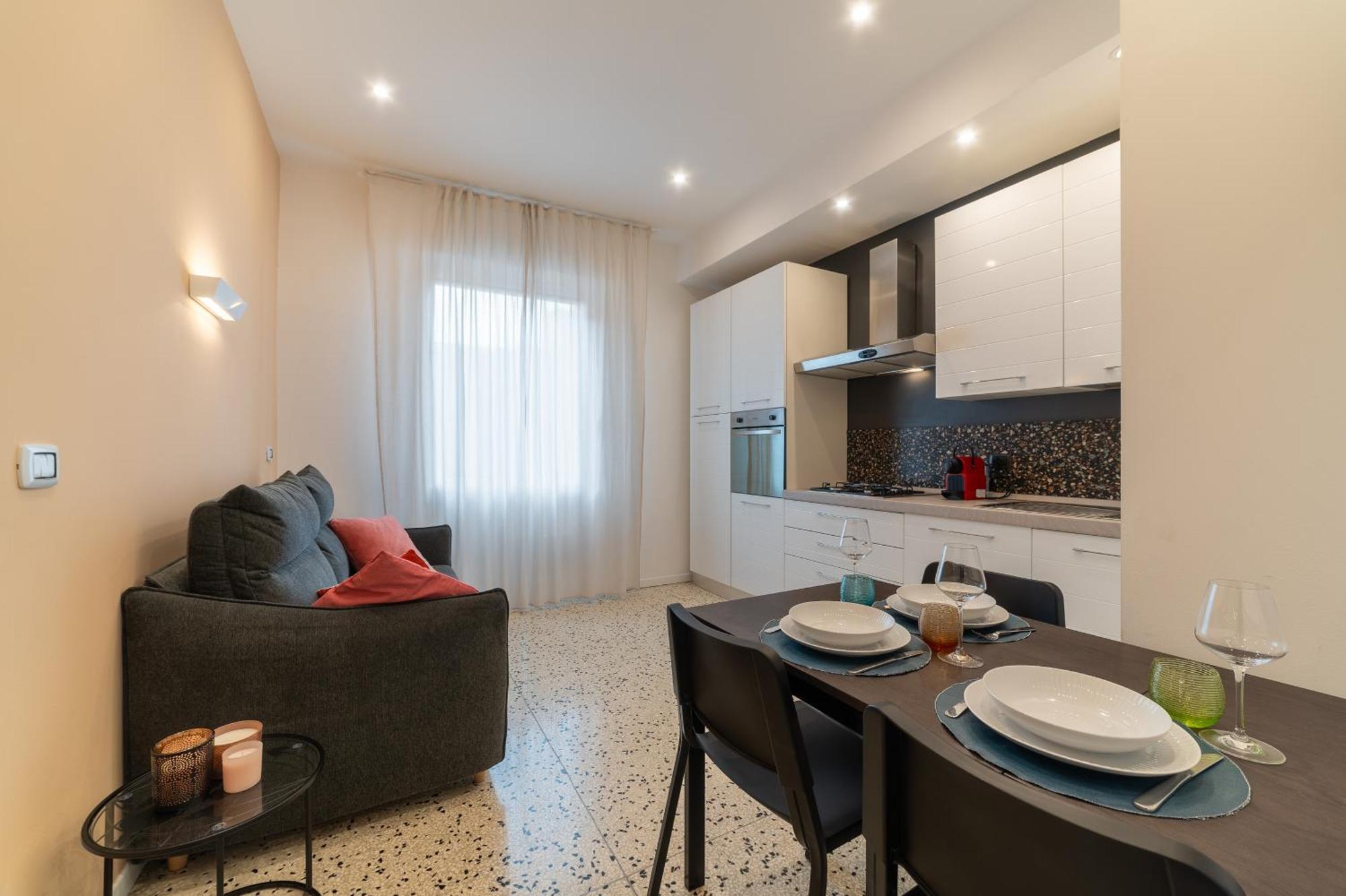 Casa Daura - Your Comfortable Apartment In Bologna - Parking Extérieur photo